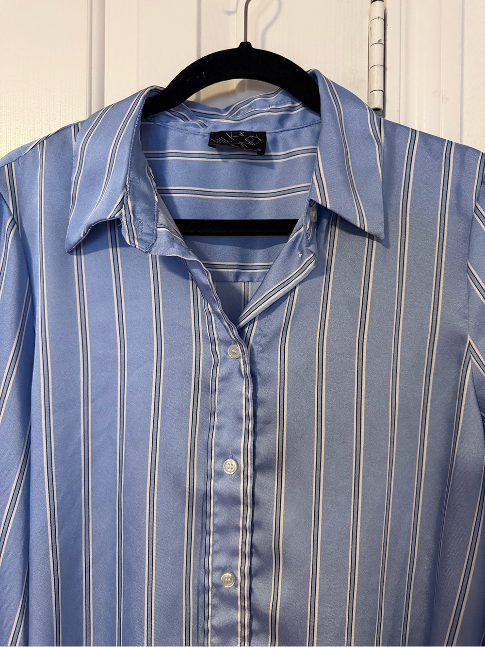 Milk & Honey Women’s Blue Striped Satin Button Down Blouse – Medium